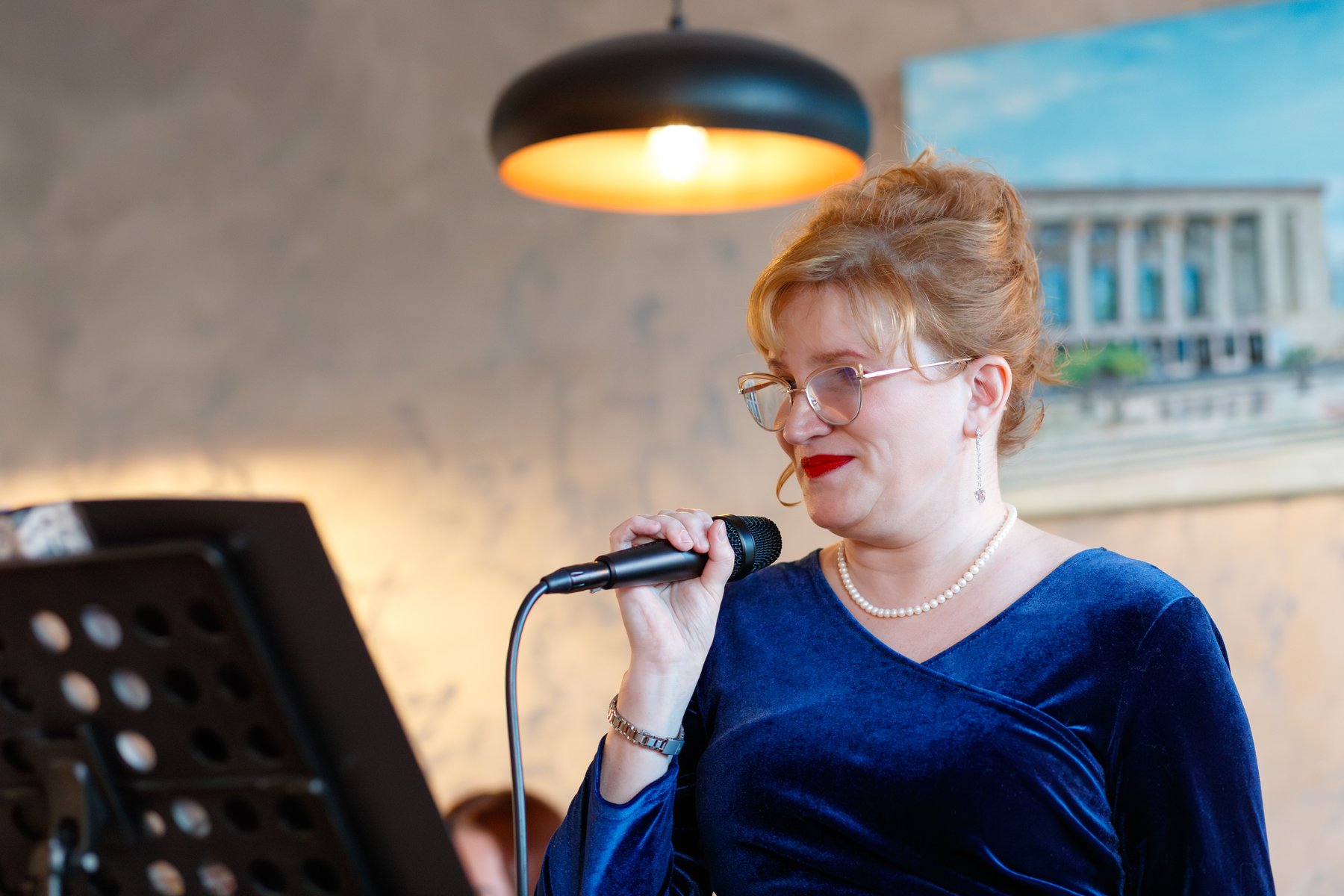 Jevgenia — The Voice of the Duo